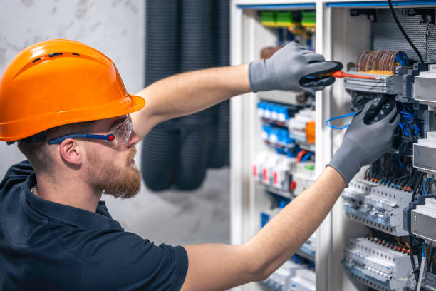 Best Circuit Breaker Repair  in Seville, FL